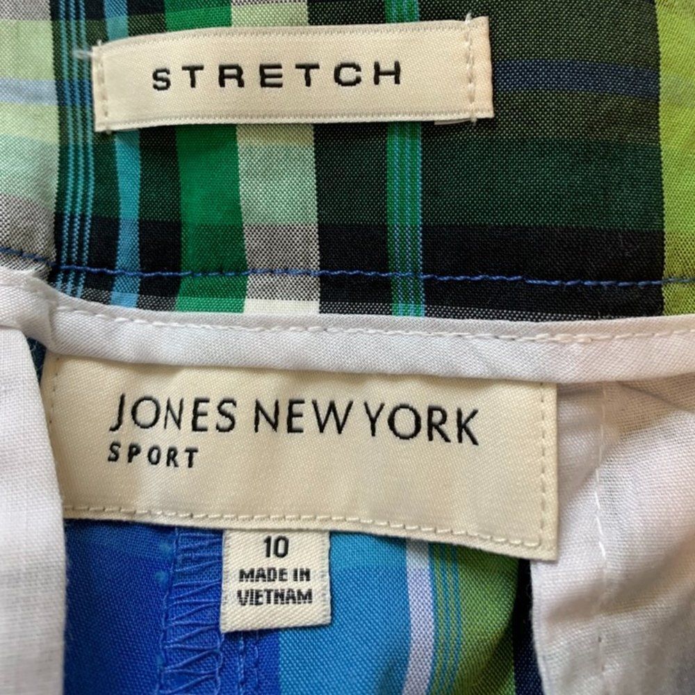 Jones New York Sport Stretch Plaid Short - Picture 5 of 5